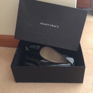 Ellen Tracy Black Patent Leather Heels
